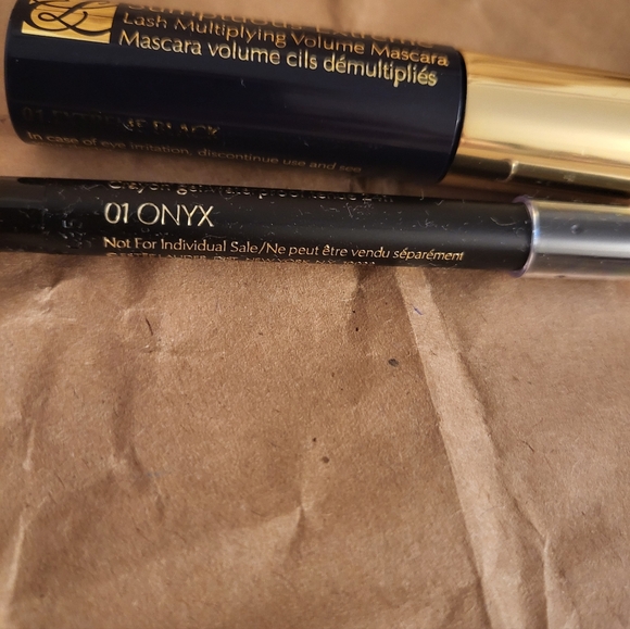 Estee Lauder Eyeliner And MASCARA - Picture 6 of 6